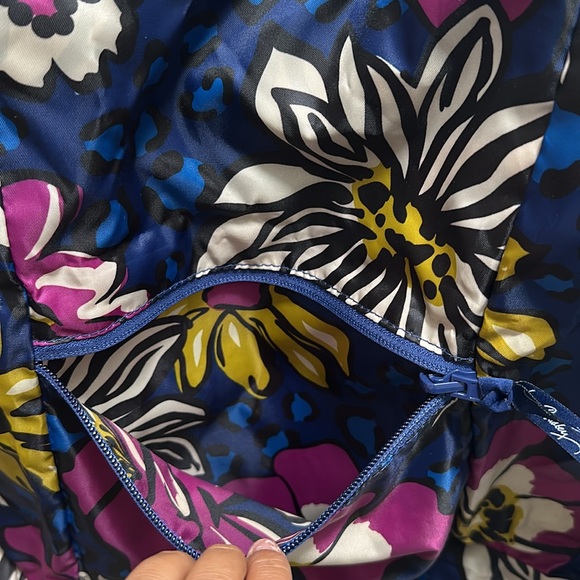 Tote in a Pouch African Violet - Picture 3 of 5